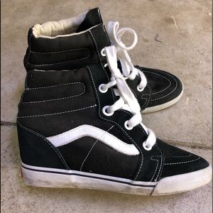 Women’s Vans SK8-HI Core classic